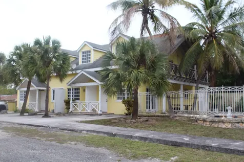 Country Club Estates New Providence Paradise Island BS