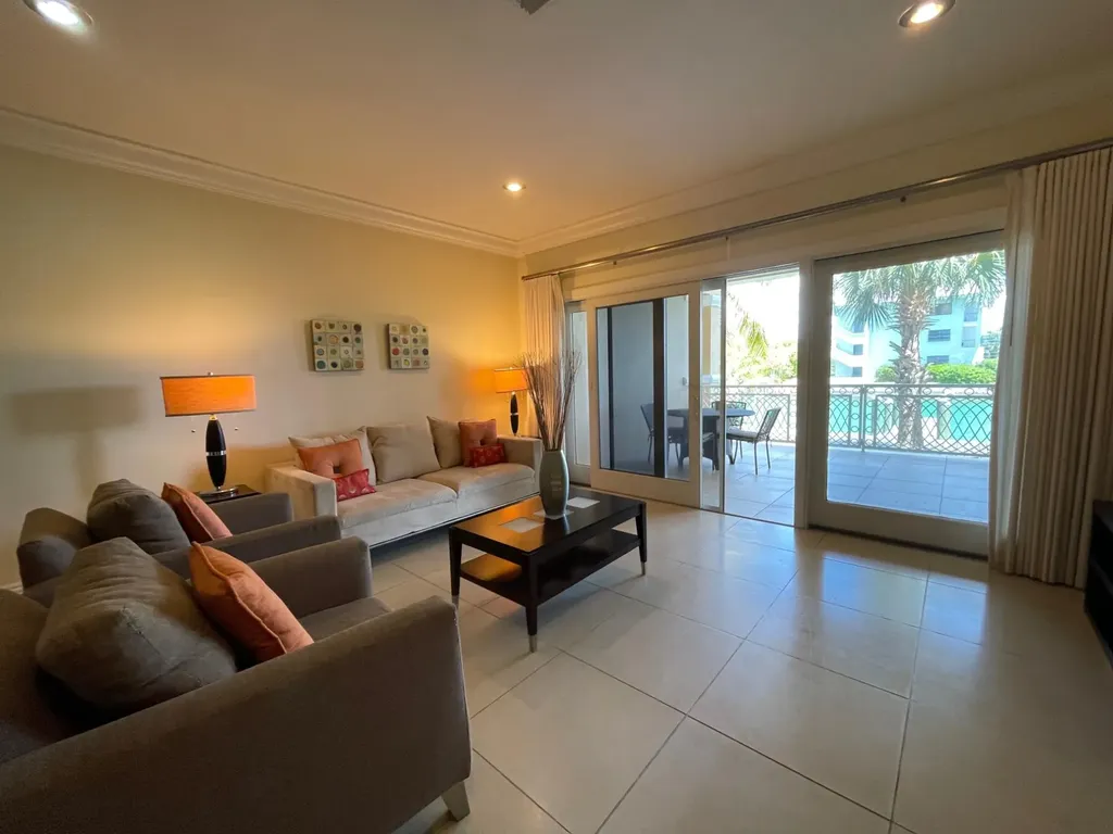 Suffolk Court Condominium Grand Bahama Freeport BS