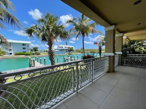 Suffolk Court Condominium Grand Bahama Freeport BS