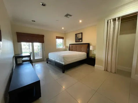 Suffolk Court Condominium Grand Bahama Freeport BS