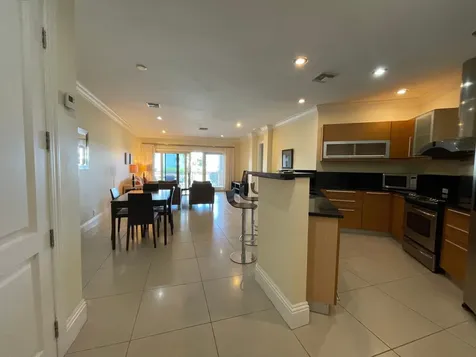 Suffolk Court Condominium Grand Bahama Freeport BS