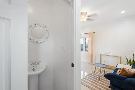 Love Estates 58 New Providence Paradise Island BS