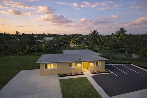 Gleniston Gardens New Providence Paradise Island BS