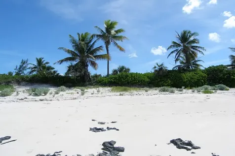 Bank's Road Beachfront Eleuthera BS