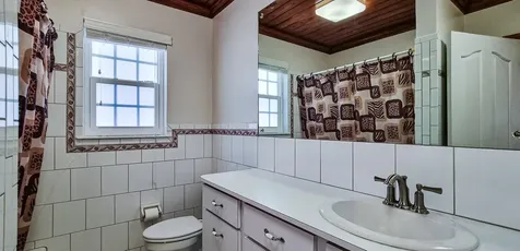 18th Street, Spanish Well Eleuthera BS