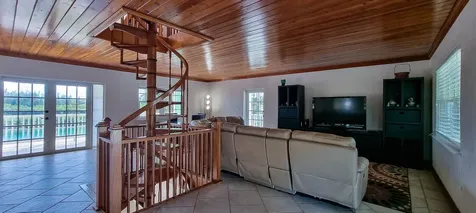 18th Street, Spanish Well Eleuthera BS