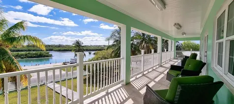 18th Street, Spanish Well Eleuthera BS