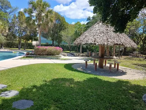Charlotteville. Starfish 102 New Providence Paradise Island BS