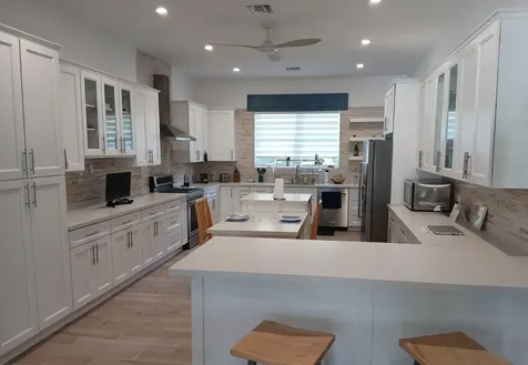 Charlotteville. Starfish 102 New Providence Paradise Island BS