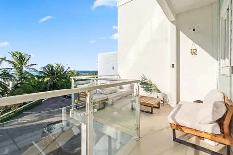 West Bay Street New Providence Paradise Island BS