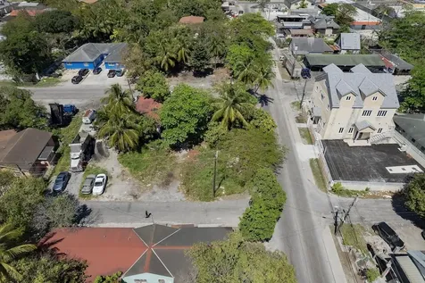 Lincoln Boulevard New Providence Paradise Island BS