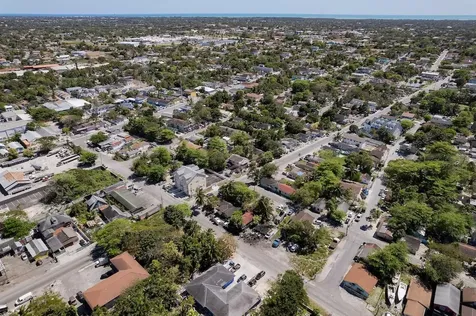 Lincoln Boulevard New Providence Paradise Island BS