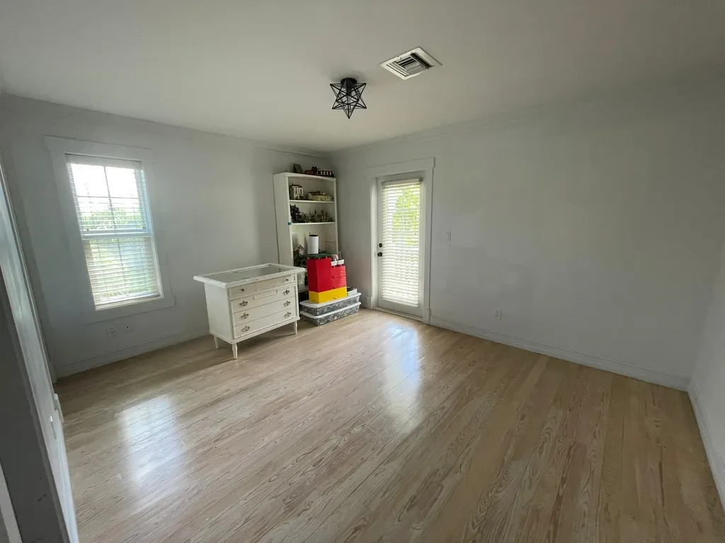 14 Canal Beach Drive New Providence Paradise Island BS