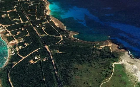 Section D, Rainbow Bay Eleuthera BS