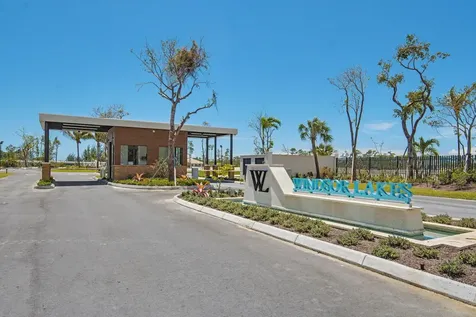 Lot 77, Windsor Lakes New Providence Paradise Island BS