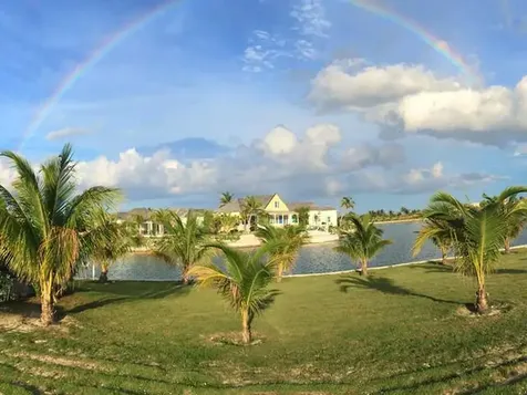 15 Bay Street Schooner Bay Abaco BS