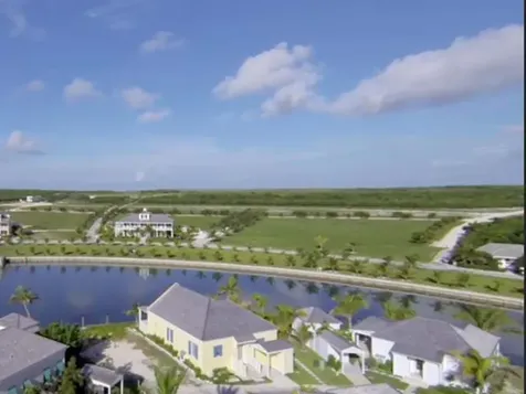 15 Bay Street Schooner Bay Abaco BS