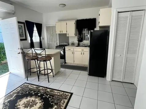 Sunglow Road #48 New Providence Paradise Island BS