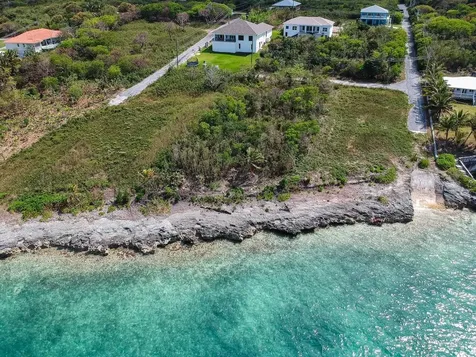 Off Vivian Pinder Road Eleuthera BS