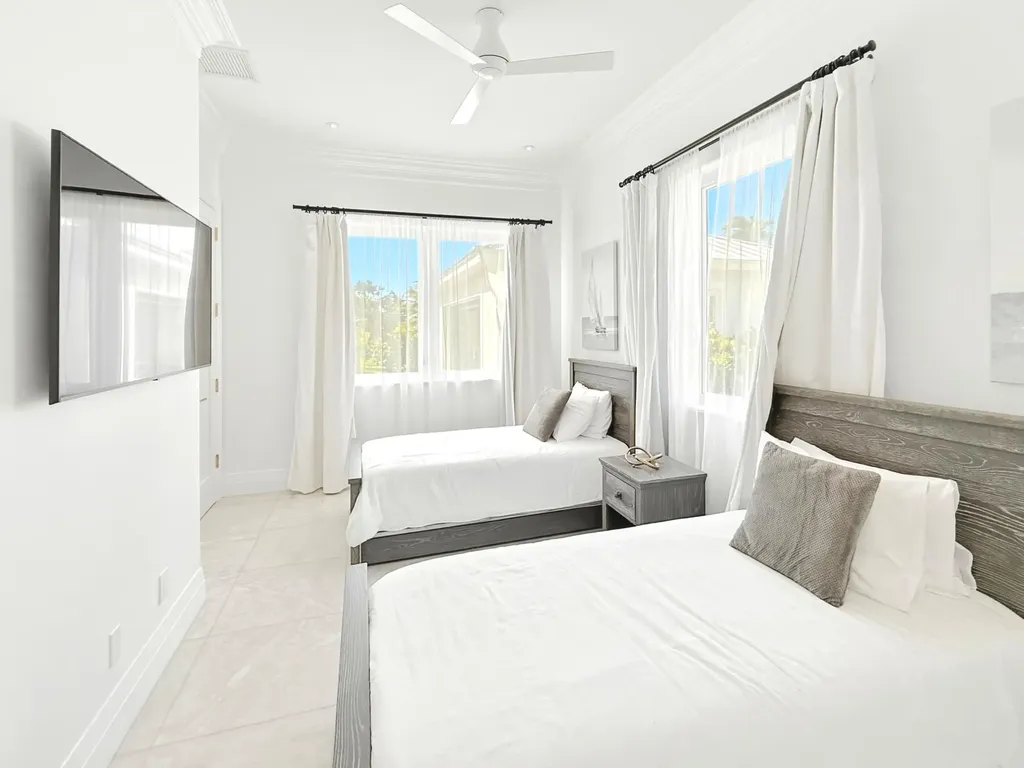 Villa Blanca Sunrise Point Abaco BS