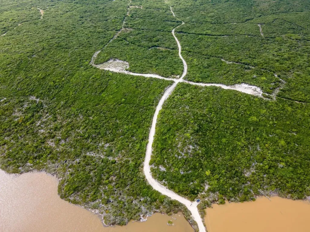 4.895 Acres Mckanns Long Island BS