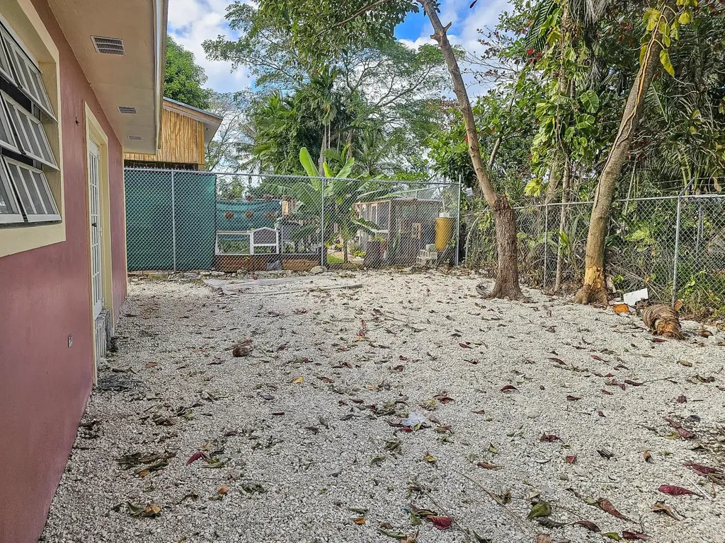 Calvin Street New Providence Paradise Island BS