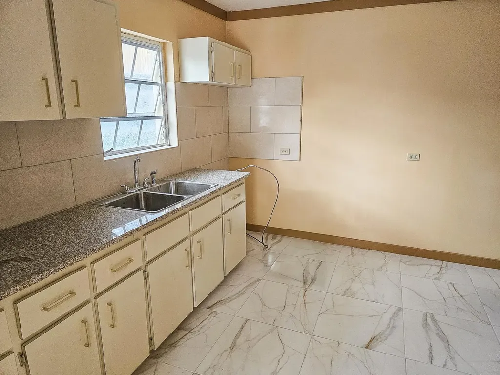 Calvin Street New Providence Paradise Island BS