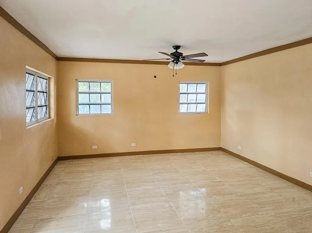 Calvin Street New Providence Paradise Island BS