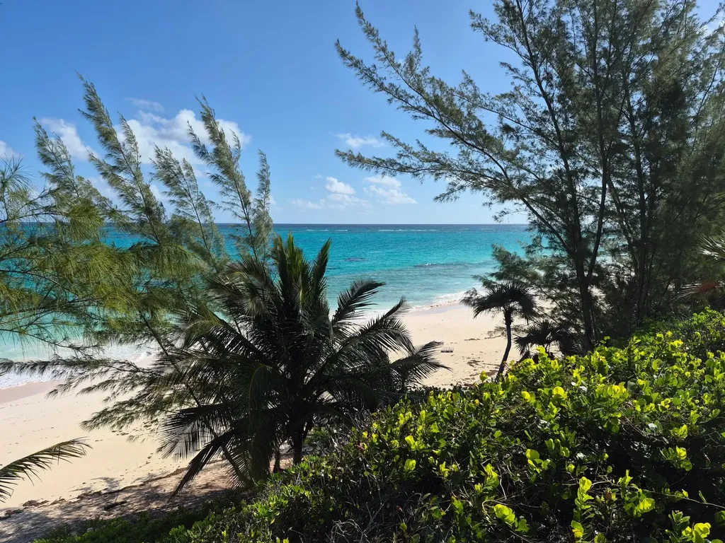 Banks Road Eleuthera BS