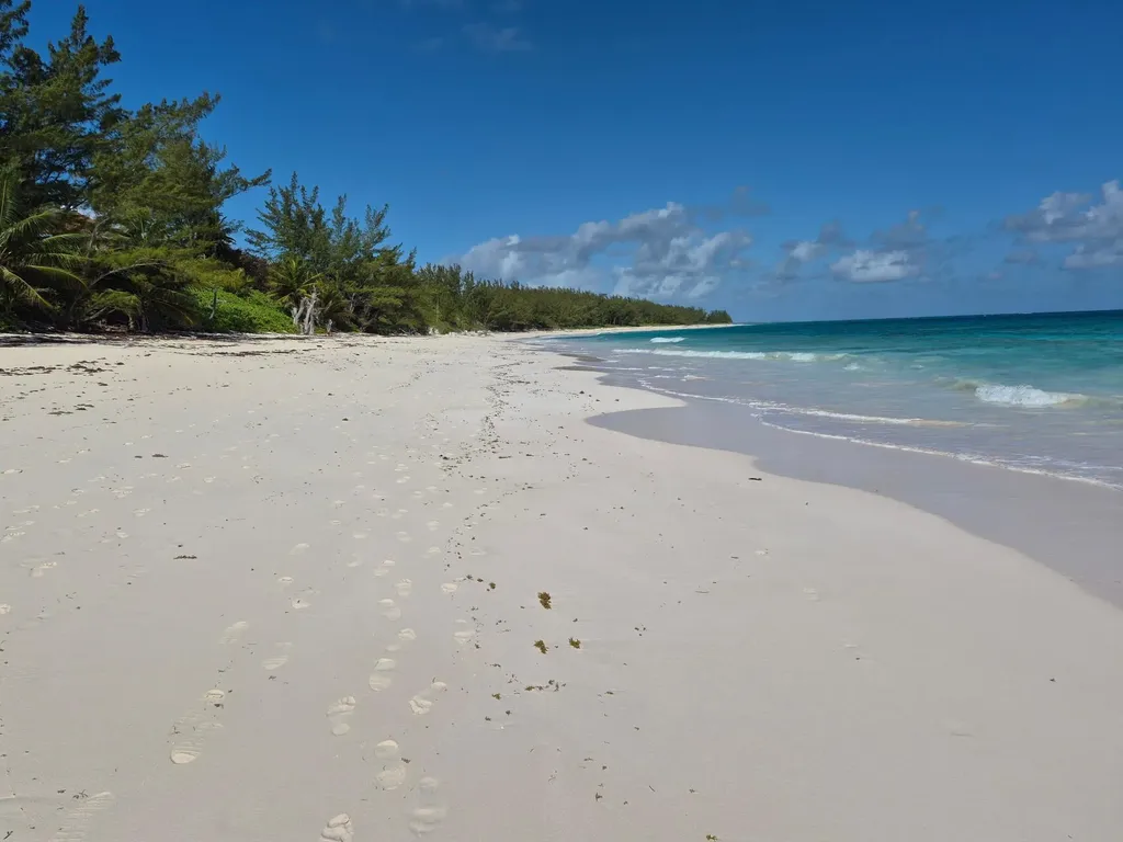 Banks Road Eleuthera BS