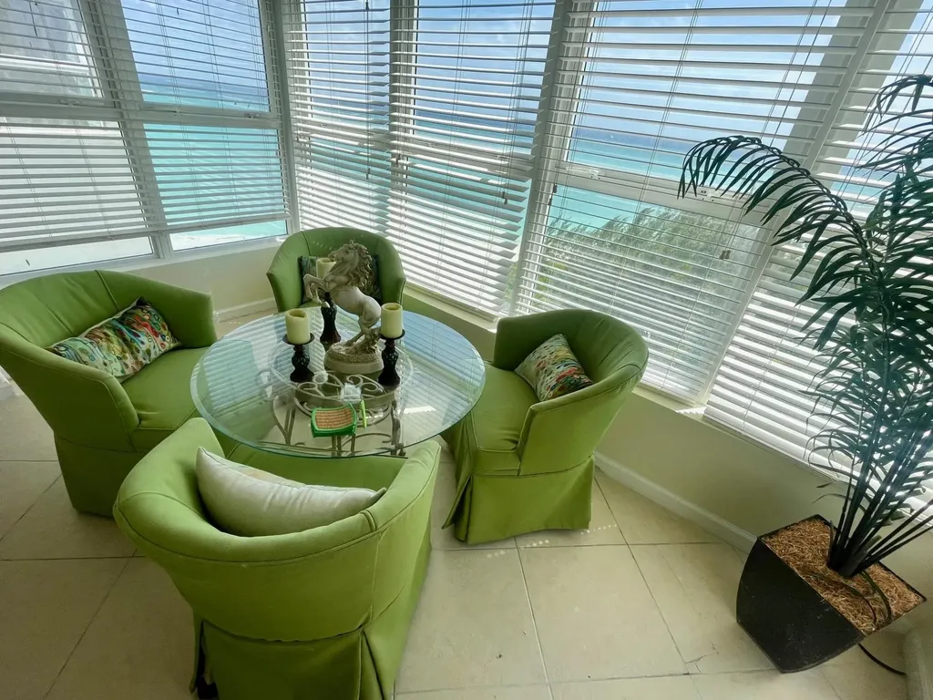 Riviera Towers Grand Bahama Freeport BS