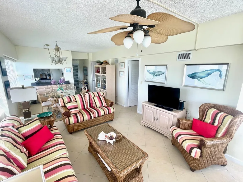 Riviera Towers Grand Bahama Freeport BS