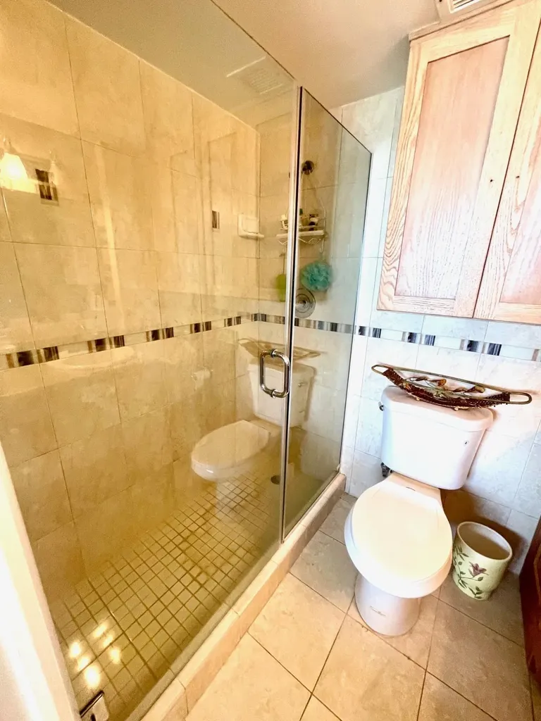 Riviera Towers Grand Bahama Freeport BS