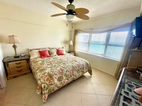 Riviera Towers Grand Bahama Freeport BS