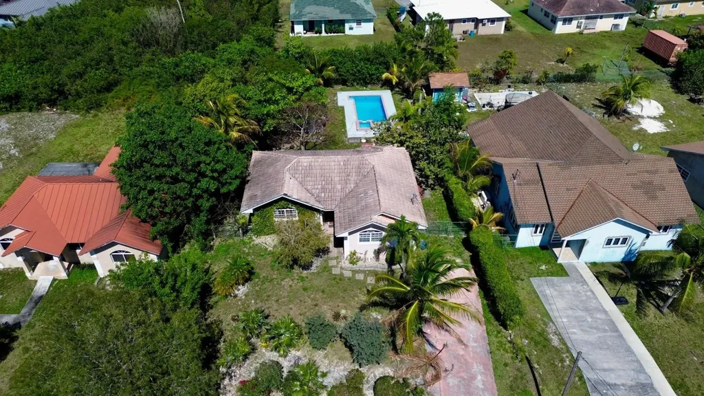 Lincoln Park Home Grand Bahama Freeport BS