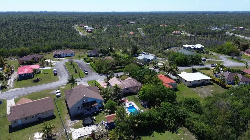 Lincoln Park Home Grand Bahama Freeport BS