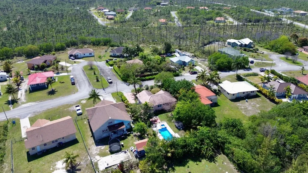 Lincoln Park Home Grand Bahama Freeport BS
