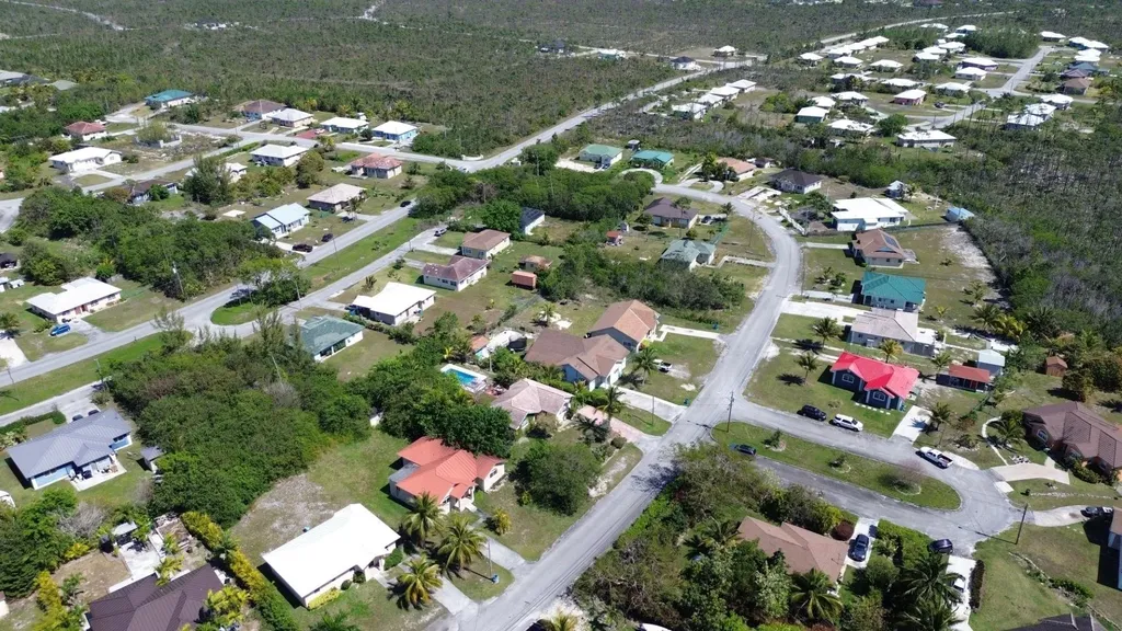 Lincoln Park Home Grand Bahama Freeport BS