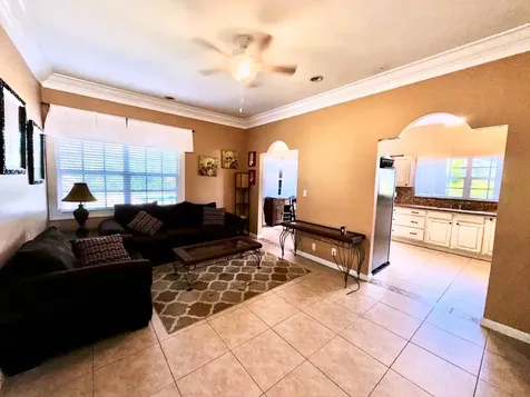 Lincoln Park Home Grand Bahama Freeport BS