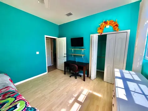 Lincoln Park Home Grand Bahama Freeport BS