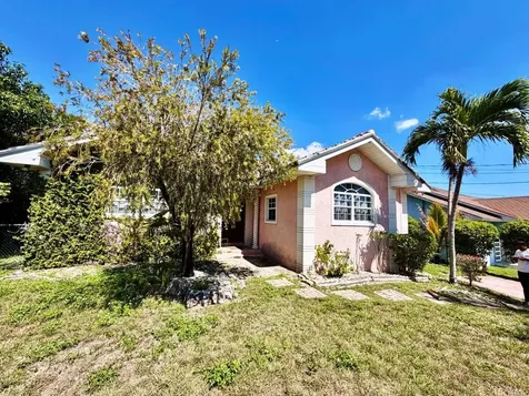 Lincoln Park Home Grand Bahama Freeport BS