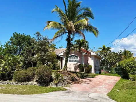 Lincoln Park Home Grand Bahama Freeport BS