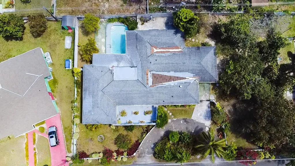 #5 Integrity Road New Providence Paradise Island BS