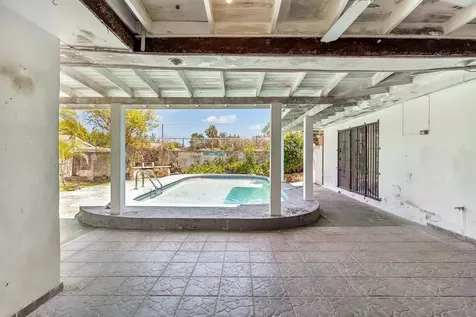 #5 Integrity Road New Providence Paradise Island BS