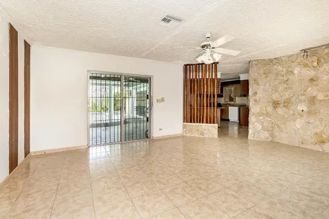 #5 Integrity Road New Providence Paradise Island BS