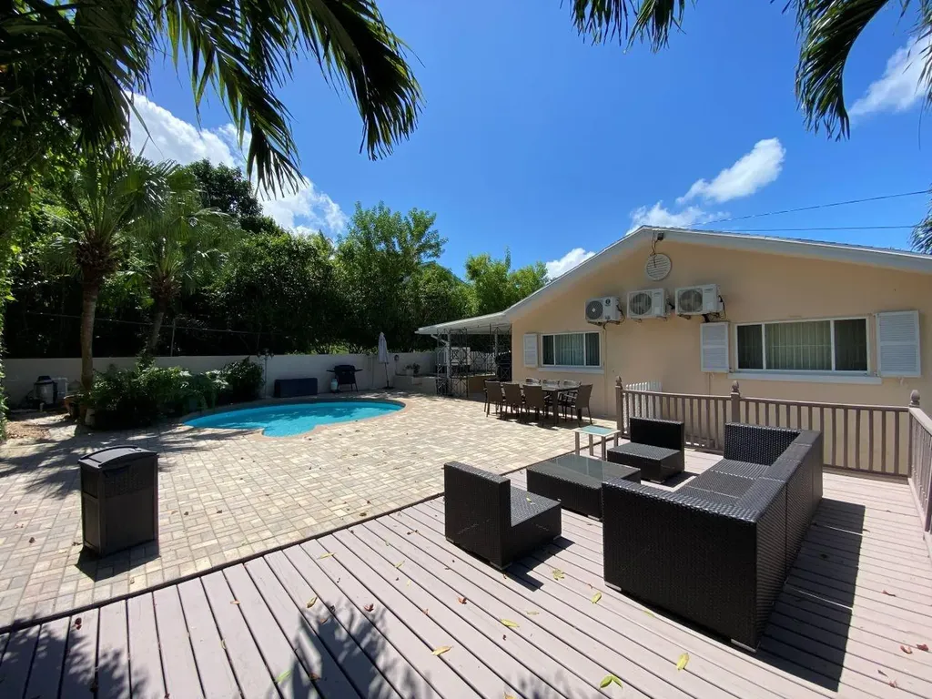 Eastern Road New Providence Paradise Island BS