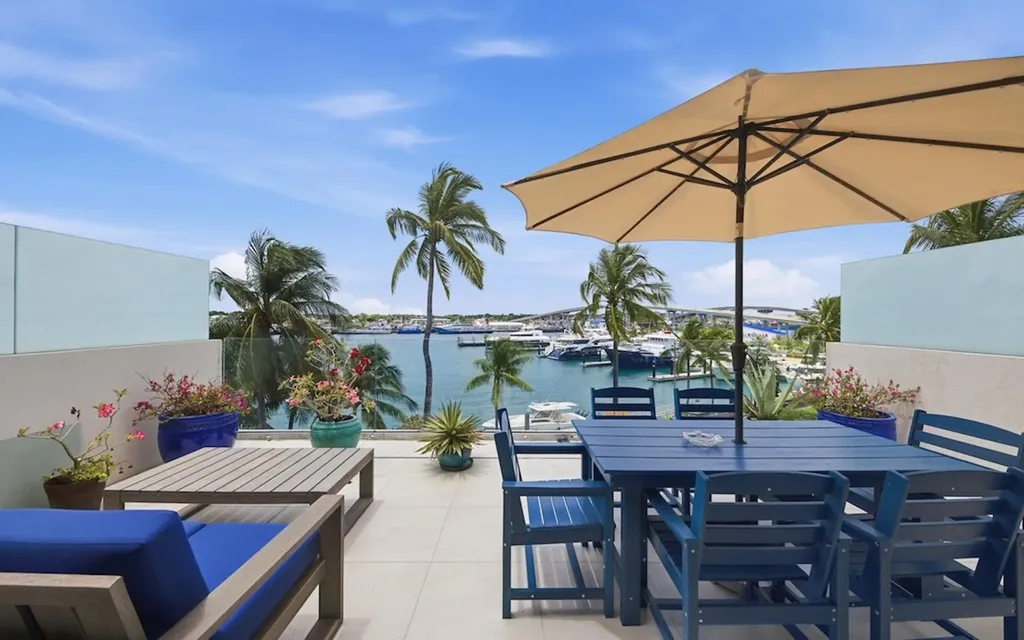 Sterling Commons East New Providence Paradise Island BS