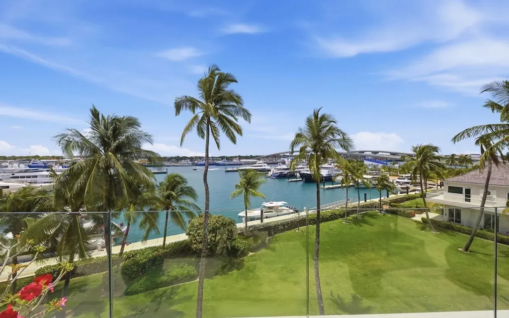 Sterling Commons East New Providence Paradise Island BS