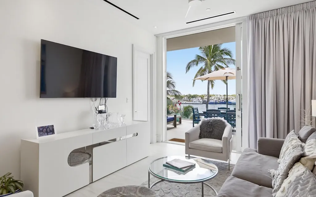 Sterling Commons East New Providence Paradise Island BS