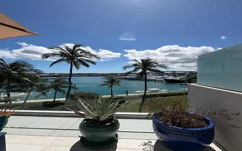 Sterling Commons East New Providence Paradise Island BS